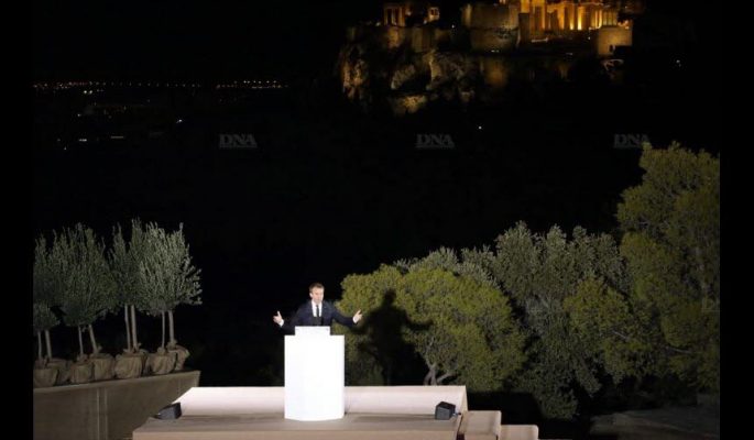 Macron Pnyx