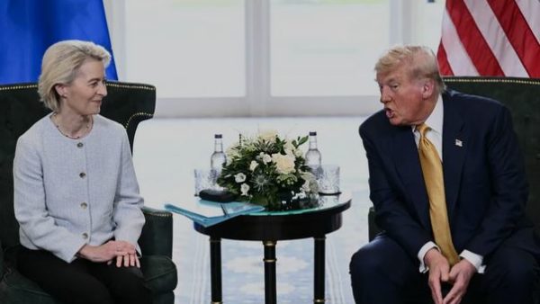 Von der Leyen et Trump