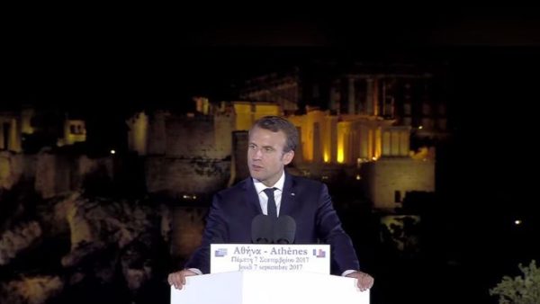 Macron Athènes